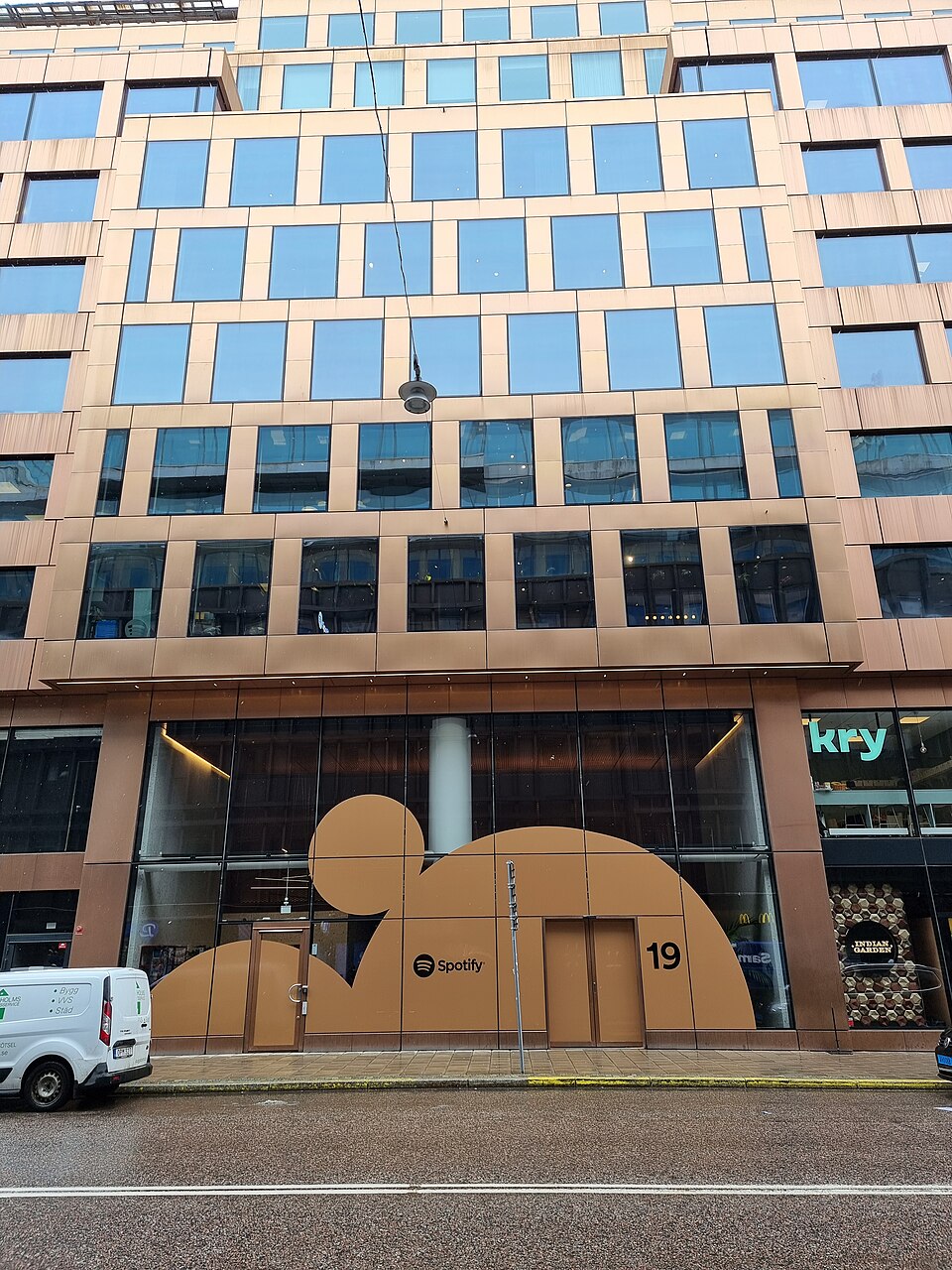 The gap between artist empowerment and platform optics